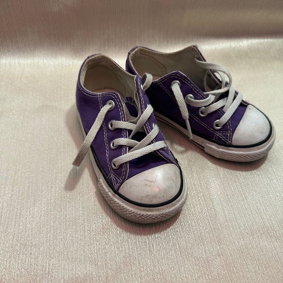 Converse baby sneakers kids toddler shoes - Picture 1 of 2